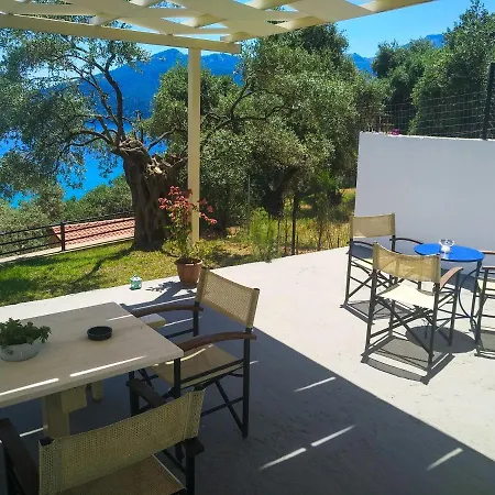 아파트호텔 Celeste Deluxe Apartments 4*
