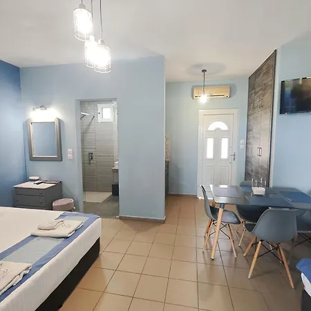 Aparthotel Celeste Apartments 4*