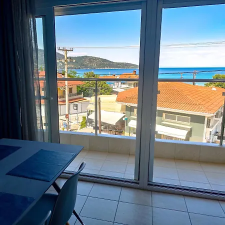 Celeste Apartments Aparthotel 4*