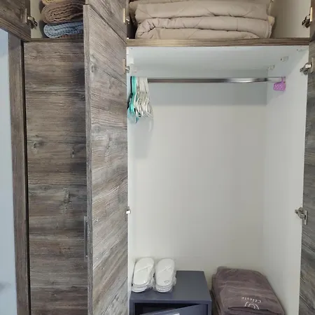 Aparthotel Celeste Apartments 4*