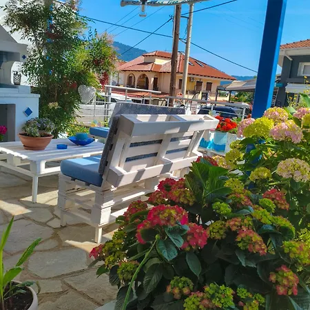Celeste Apartments Aparthotel