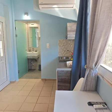Celeste Apart Otel Chrysi Ammoudia