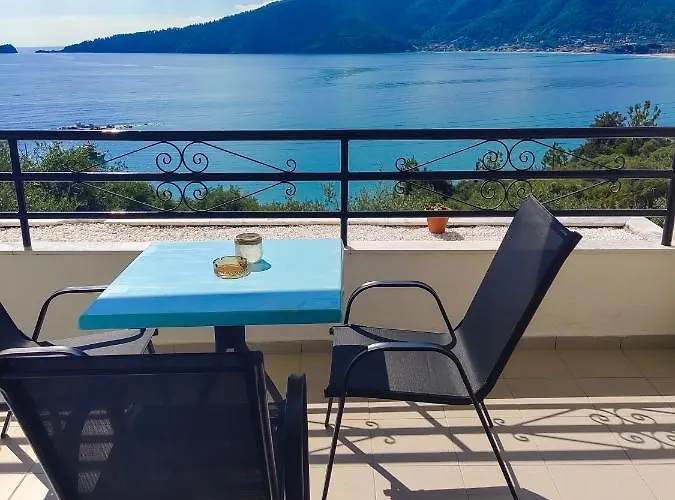 Ξενοδοχείο με διαμερίσματα Celeste Golden 4*