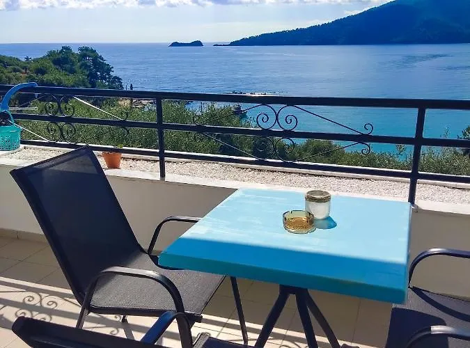 Ξενοδοχείο με διαμερίσματα Celeste Golden Χρυσή Αμμουδιά