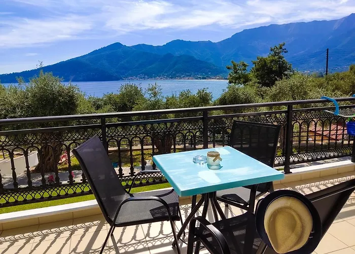 Ξενοδοχείο με διαμερίσματα Celeste Golden Χρυσή Αμμουδιά